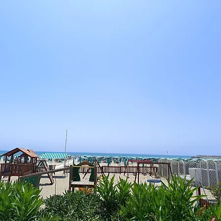 Sole E Luna - A Due Passi Dal Mare E Dal Centro Citta